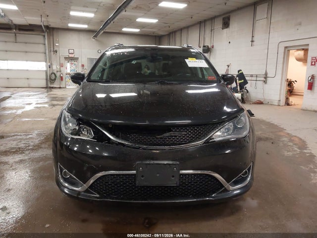 2017 CHRYSLER PACIFICA TOURING-L 12
