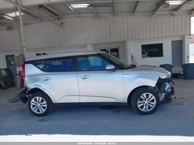 2021 KIA SOUL LX 13