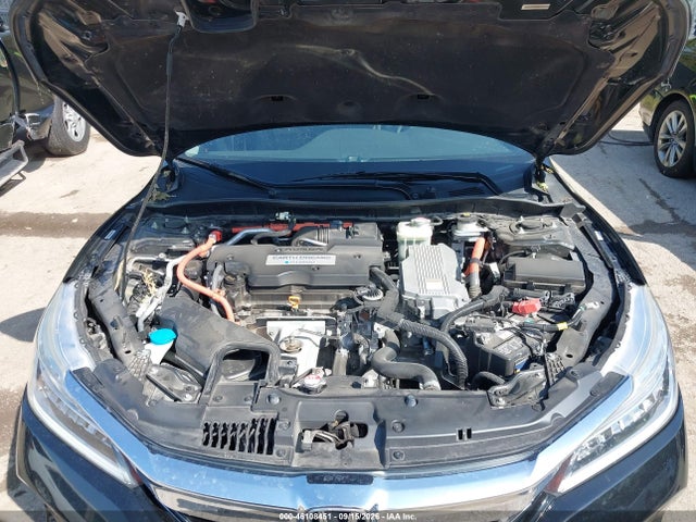 2017 HONDA ACCORD HYBRID TOURING 10