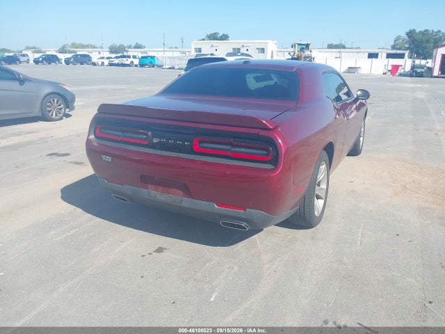 2020 DODGE CHALLENGER SXT 4
