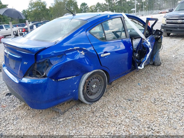 2017 NISSAN VERSA 1.6 SV 4