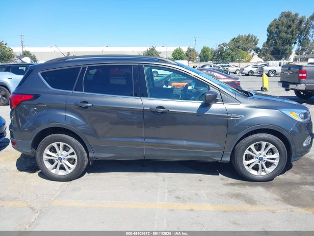 2019 FORD ESCAPE SEL 13