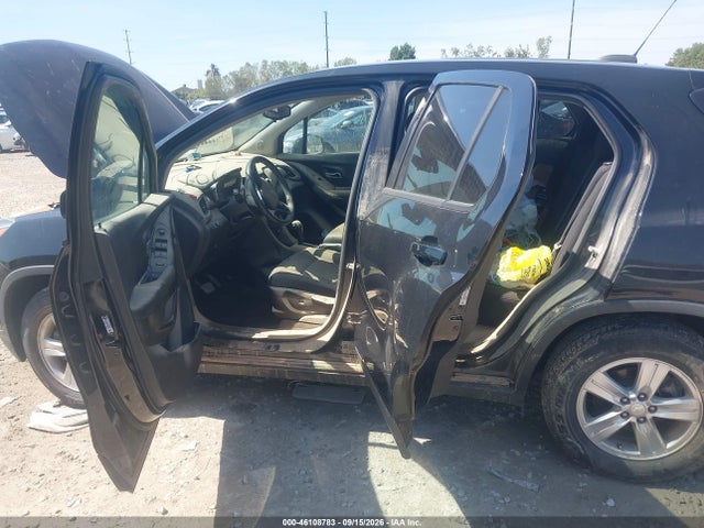 2019 CHEVROLET TRAX LS 6