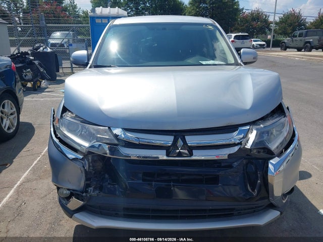2017 MITSUBISHI OUTLANDER SE 12