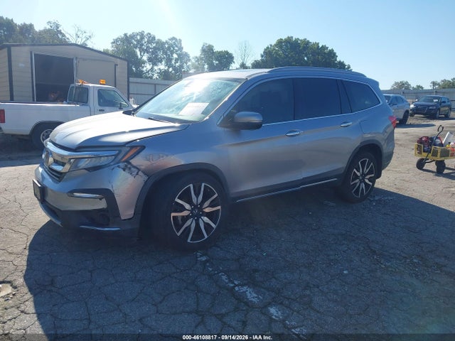 2021 HONDA PILOT AWD TOURING 8 PASSENGER 2