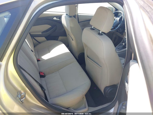 2017 FORD FOCUS SE 8