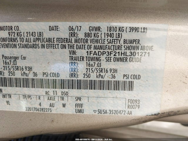 2017 FORD FOCUS SE 9