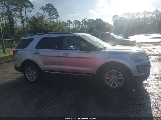 2017 FORD EXPLORER XLT 13