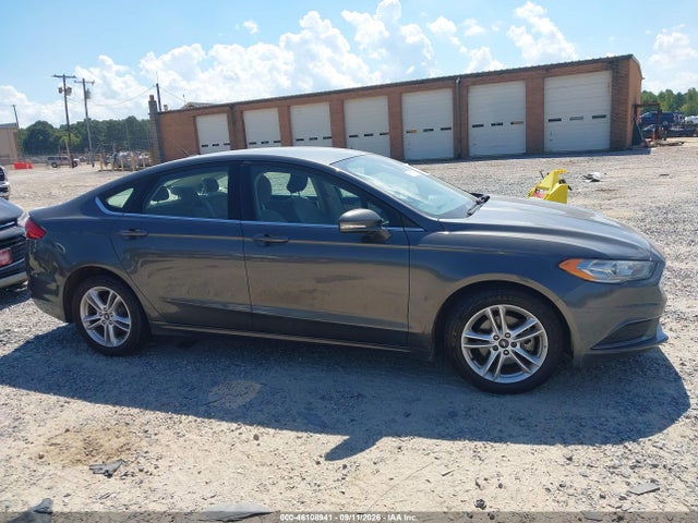 2018 FORD FUSION SE 13