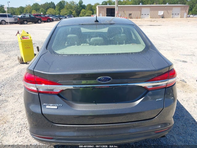 2018 FORD FUSION SE 16