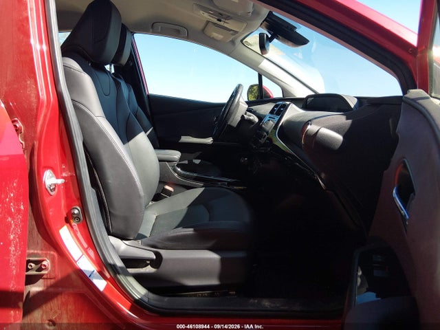 2019 TOYOTA PRIUS XLE 5