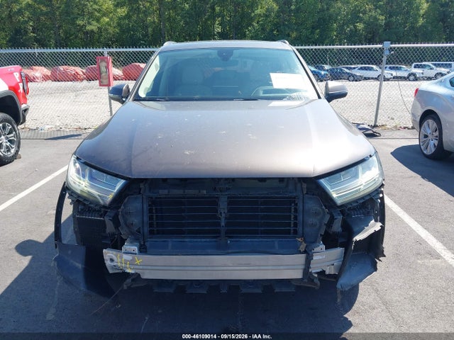 2017 AUDI Q7 3.0T PREMIUM 6
