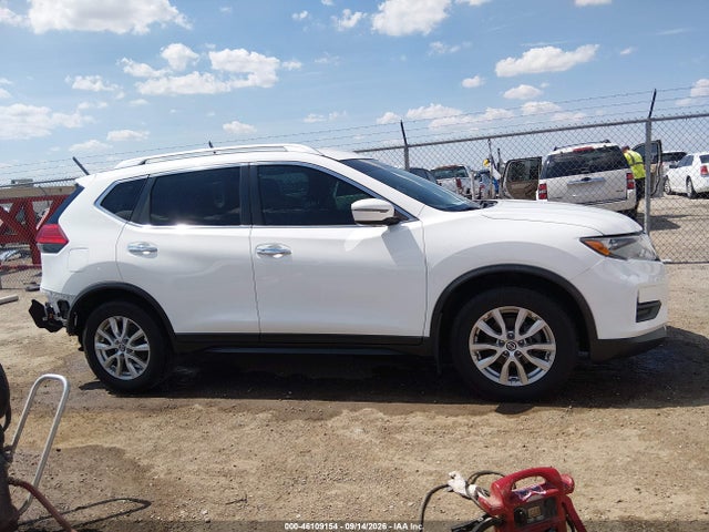 2017 NISSAN ROGUE SV 14