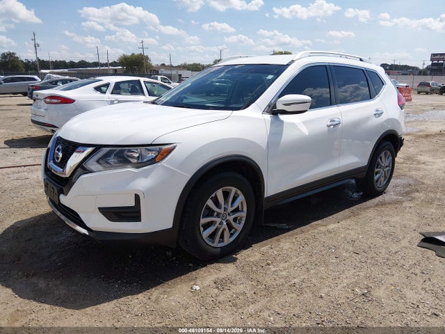 2017 NISSAN ROGUE SV 2