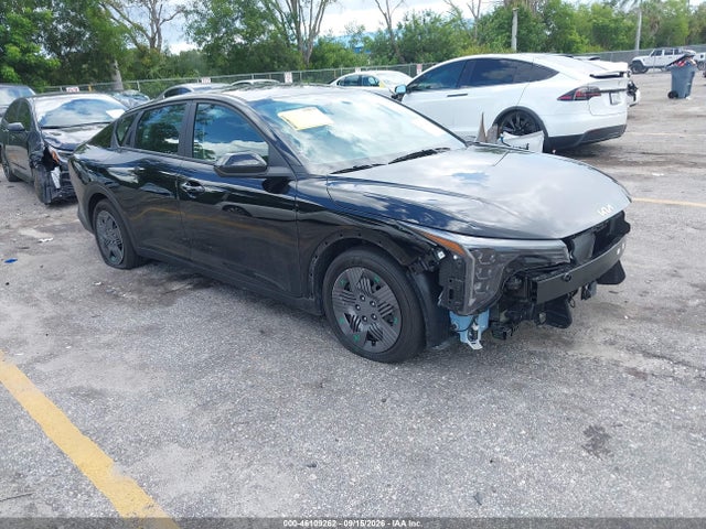 2026 KIA K4 LX