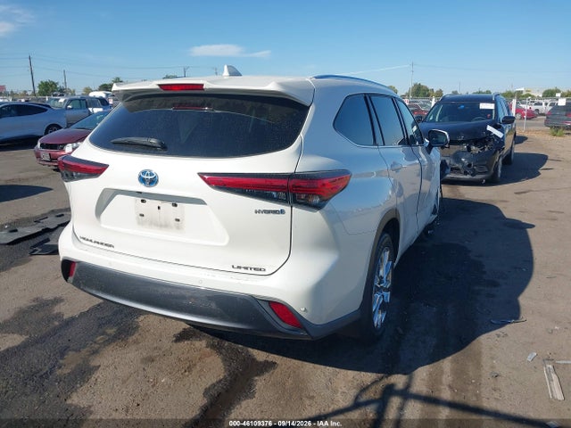 2020 TOYOTA HIGHLANDER HYBRID LIMITED 4
