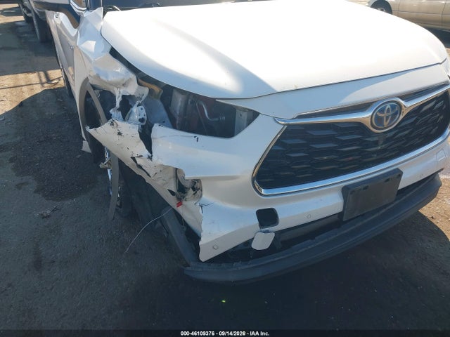 2020 TOYOTA HIGHLANDER HYBRID LIMITED 6