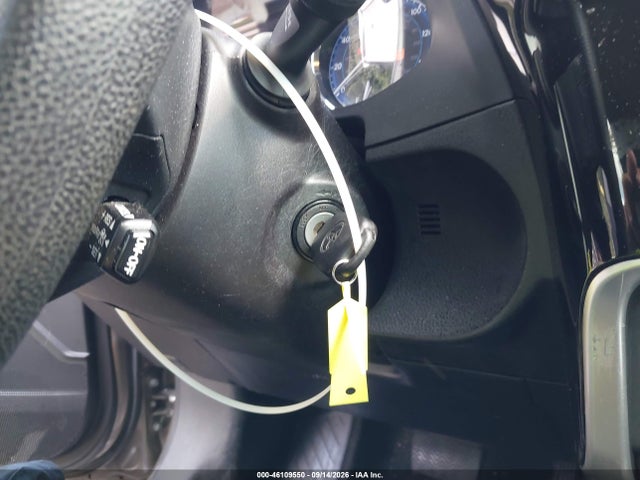 2019 TOYOTA COROLLA LE 11