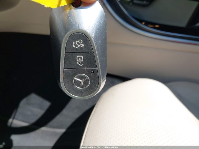 2023 MERCEDES-BENZ C 300 SEDAN 11