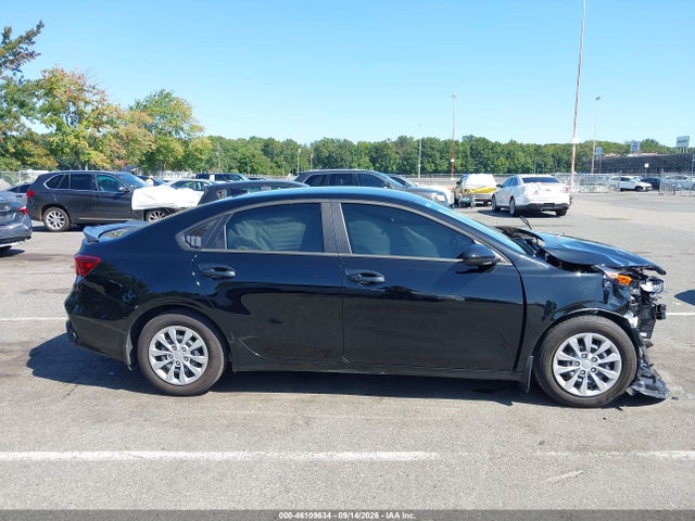 2024 KIA FORTE LX 13