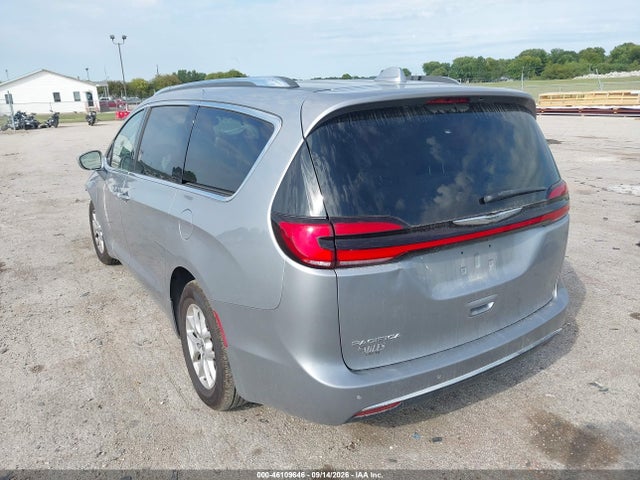 2021 CHRYSLER PACIFICA TOURING L 3