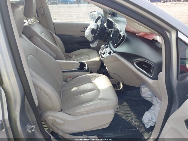 2021 CHRYSLER PACIFICA TOURING L 5