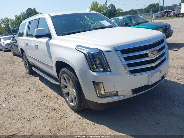 2020 Cadillac Escalade Esv 4WD Luxury