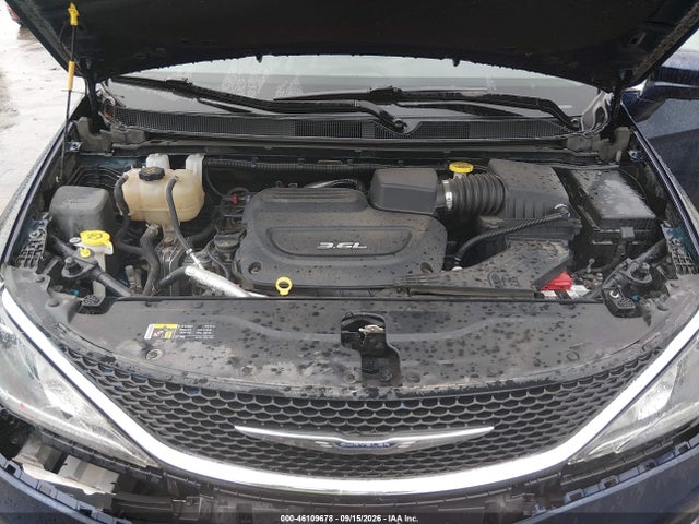 2017 CHRYSLER PACIFICA TOURING-L 10