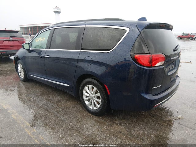 2017 CHRYSLER PACIFICA TOURING-L 3