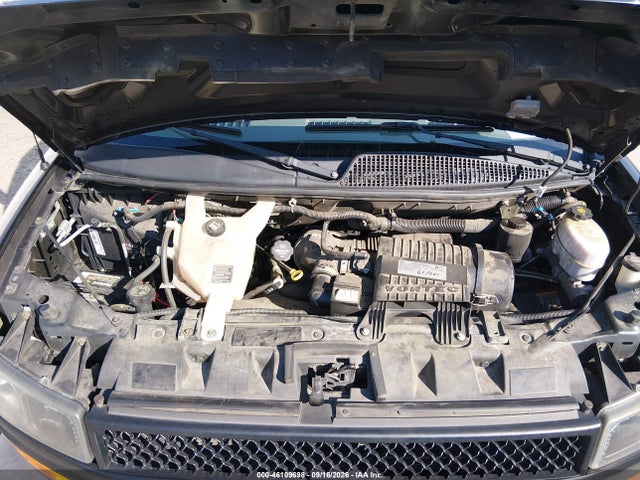 2019 CHEVROLET EXPRESS 2500 LS 10
