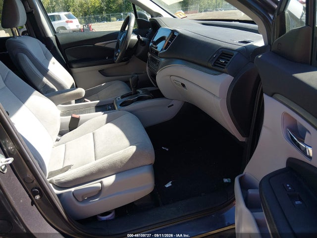 2019 HONDA PILOT EX 5