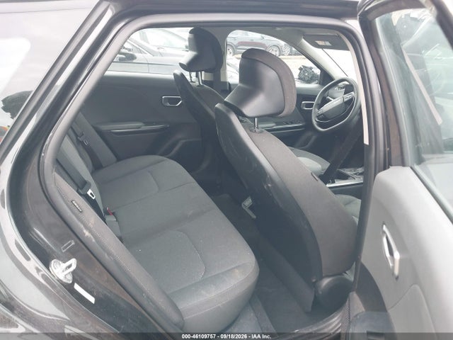 2025 KIA K4 LXS 8