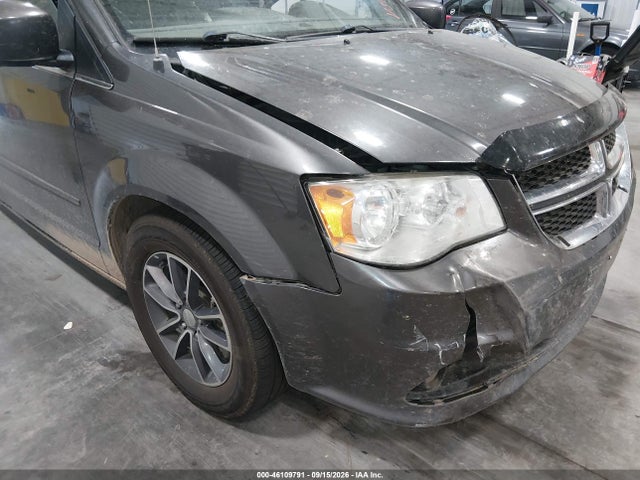 2017 DODGE GRAND CARAVAN SXT 6