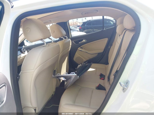 2017 MERCEDES-BENZ GLA 250 4MATIC 16