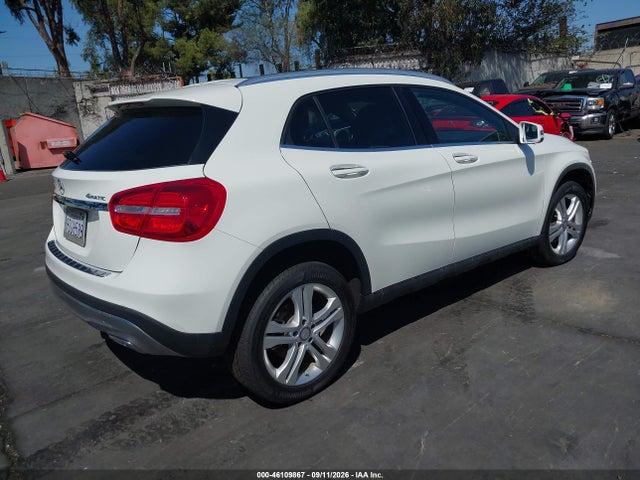 2017 MERCEDES-BENZ GLA 250 4MATIC 4