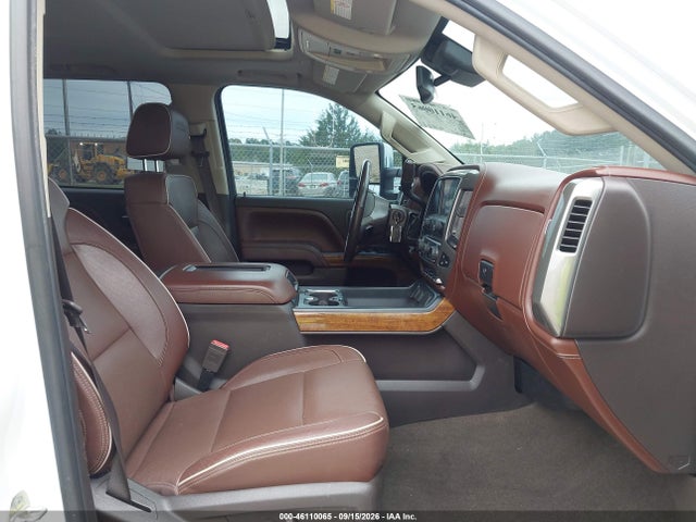 2017 CHEVROLET SILVERADO 3500HD HIGH COUNTRY 5