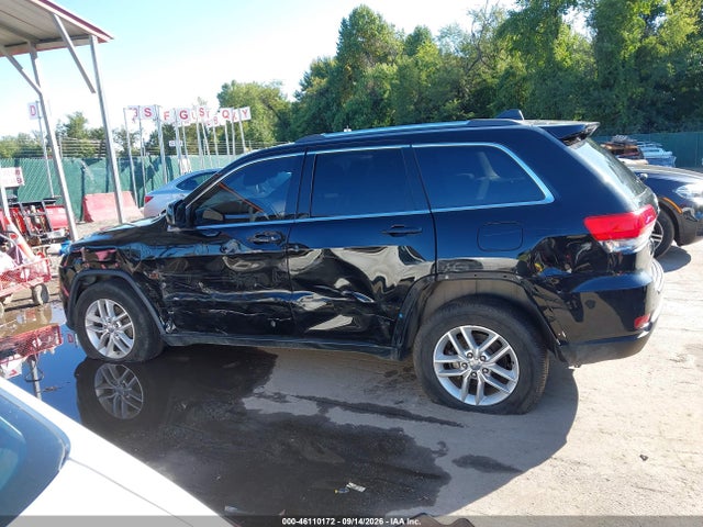 2017 JEEP GRAND CHEROKEE LAREDO 4X2 14