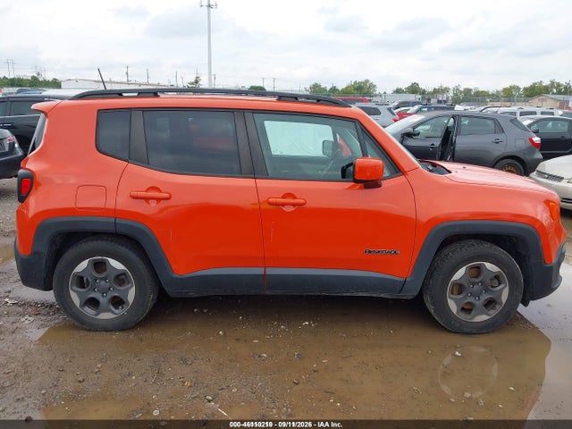 2018 JEEP RENEGADE LATITUDE FWD 12