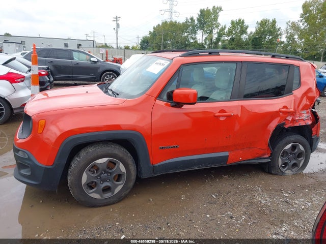 2018 JEEP RENEGADE LATITUDE FWD 13