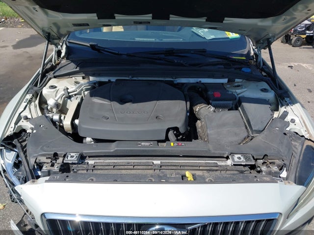 2019 VOLVO S60 T6 INSCRIPTION 10
