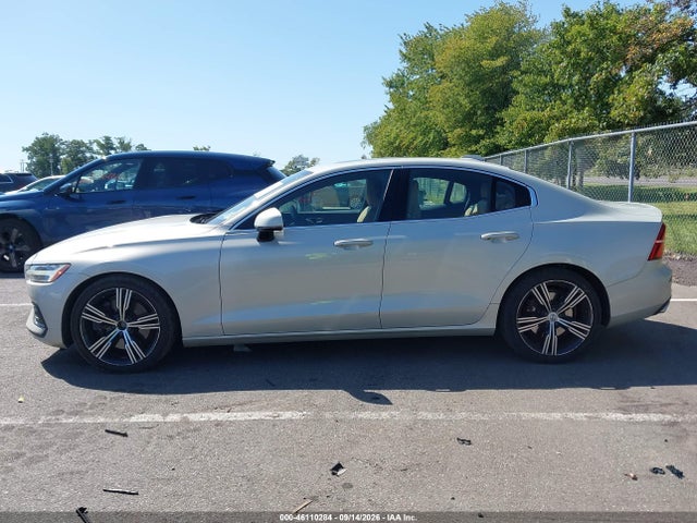 2019 VOLVO S60 T6 INSCRIPTION 14