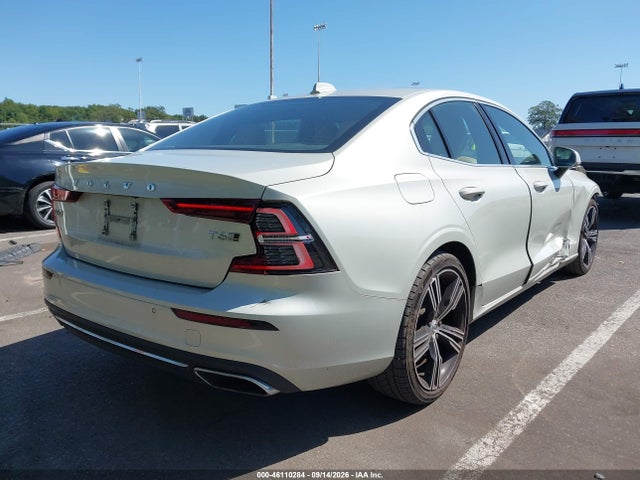 2019 VOLVO S60 T6 INSCRIPTION 4