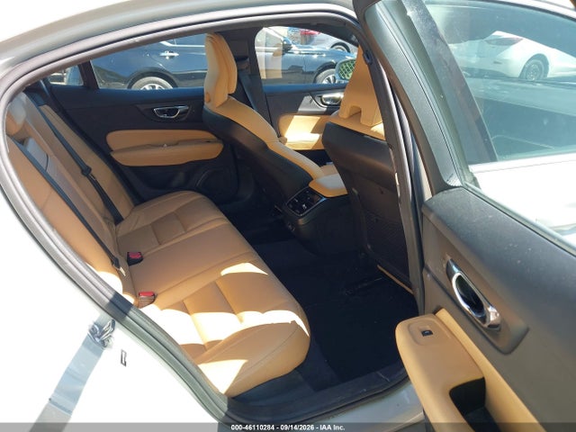 2019 VOLVO S60 T6 INSCRIPTION 8