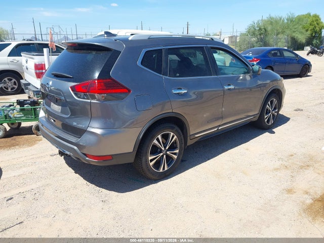 2017 NISSAN ROGUE SL 4