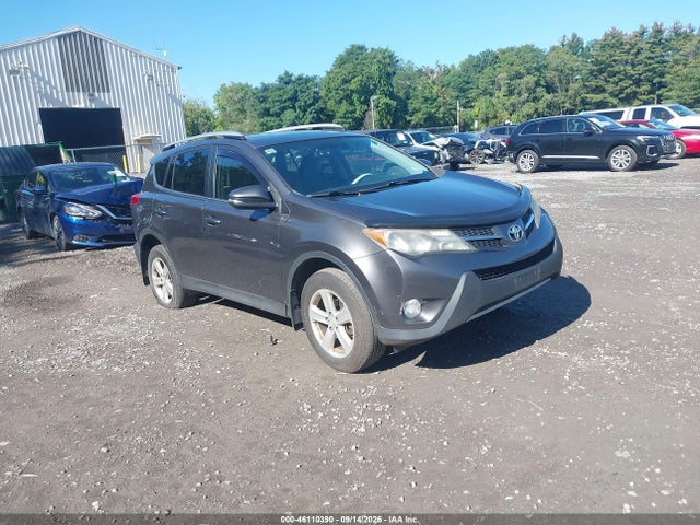 2013 TOYOTA RAV4 XLE