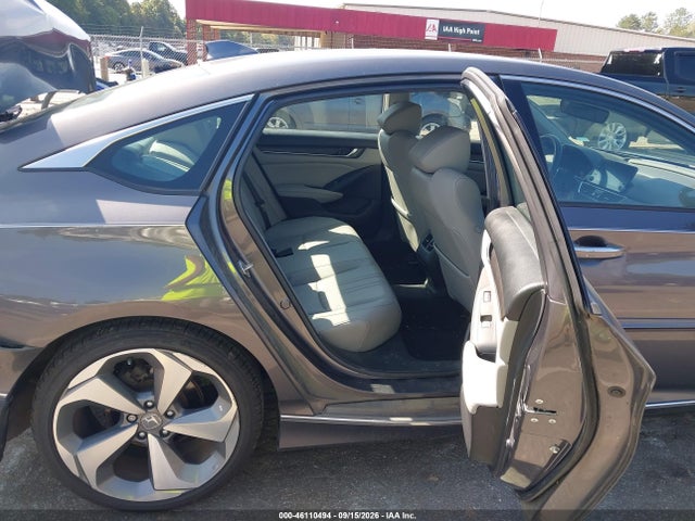 2019 HONDA ACCORD TOURING 2.0T 8