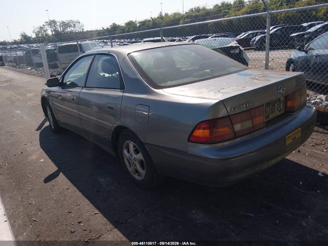 1998 LEXUS ES 