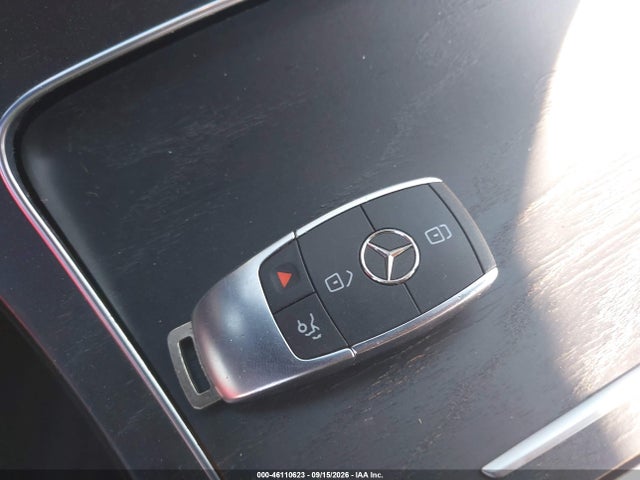 2019 MERCEDES-BENZ C 300 11