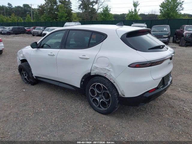 2025 ALFA ROMEO TONALE EAWD 3