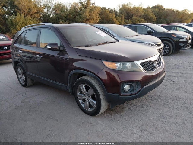 2013 KIA SORENTO EX